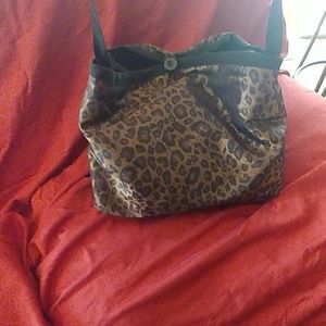 Reversible leapard and black jacket w/ bag